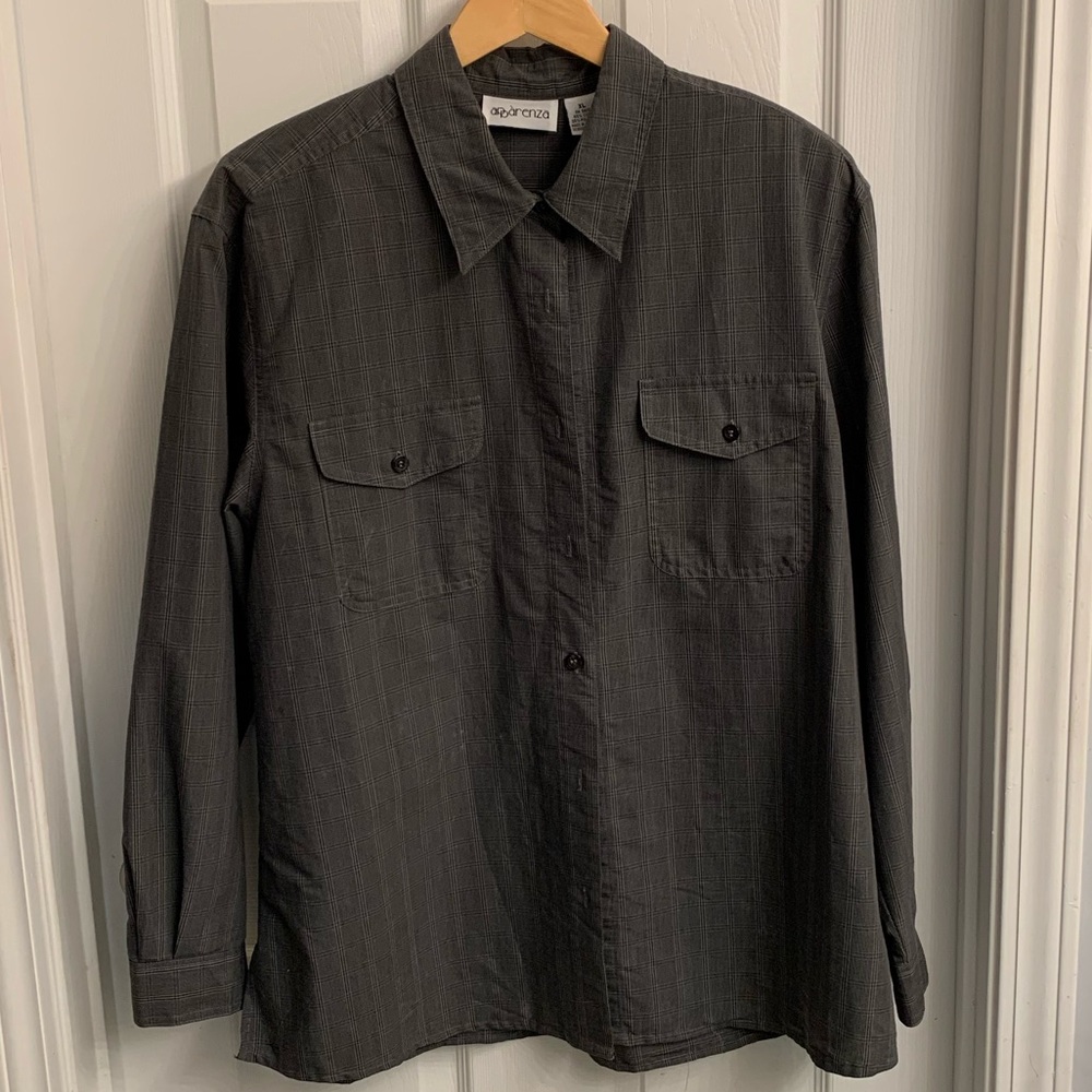 Apparenza Button-down Long-Sleeved Shirt